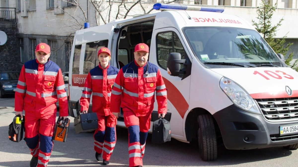 Приедет ли «скорая», если нет декларации с врачом: в Нацслужбе здоровья Украины дали ответ