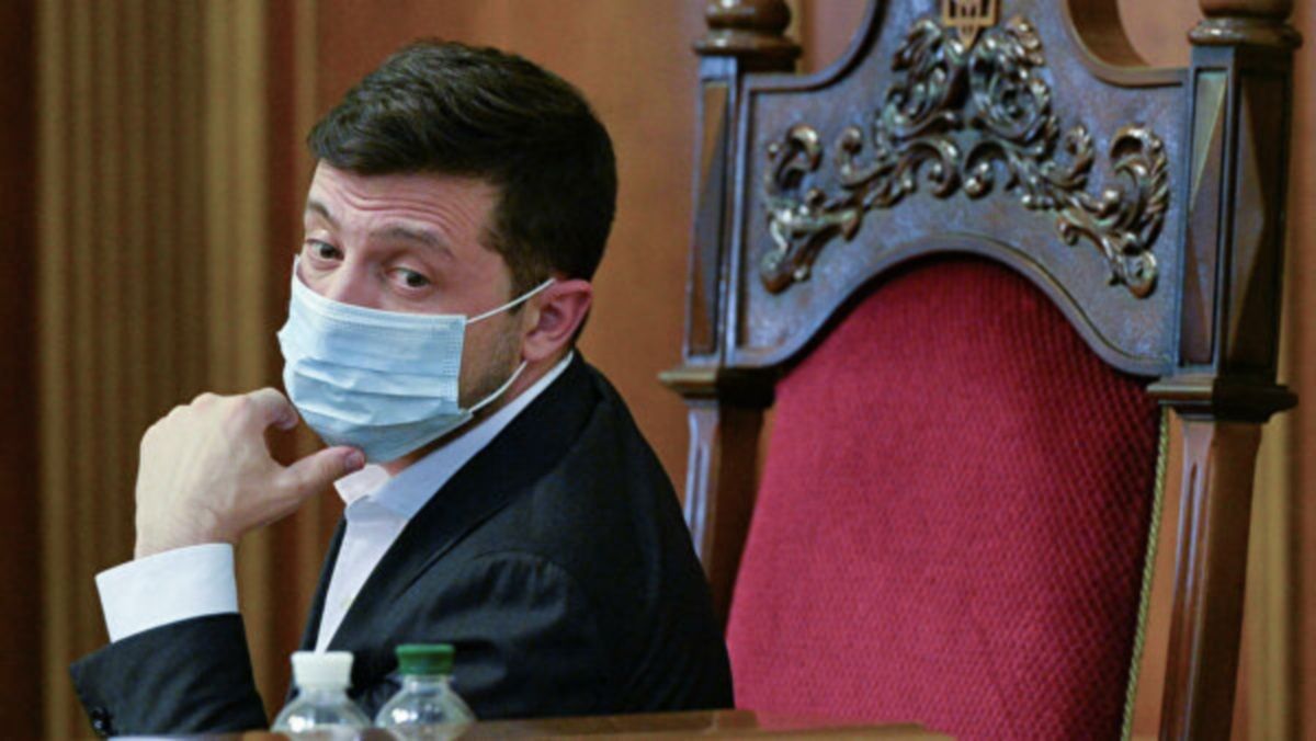 Стало известно, когда президент Зеленский выйдет из самоизоляции