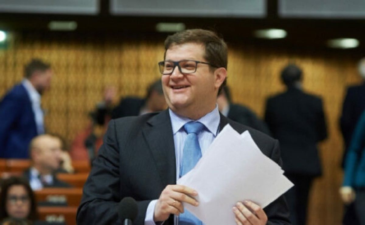 Владимир Арьев