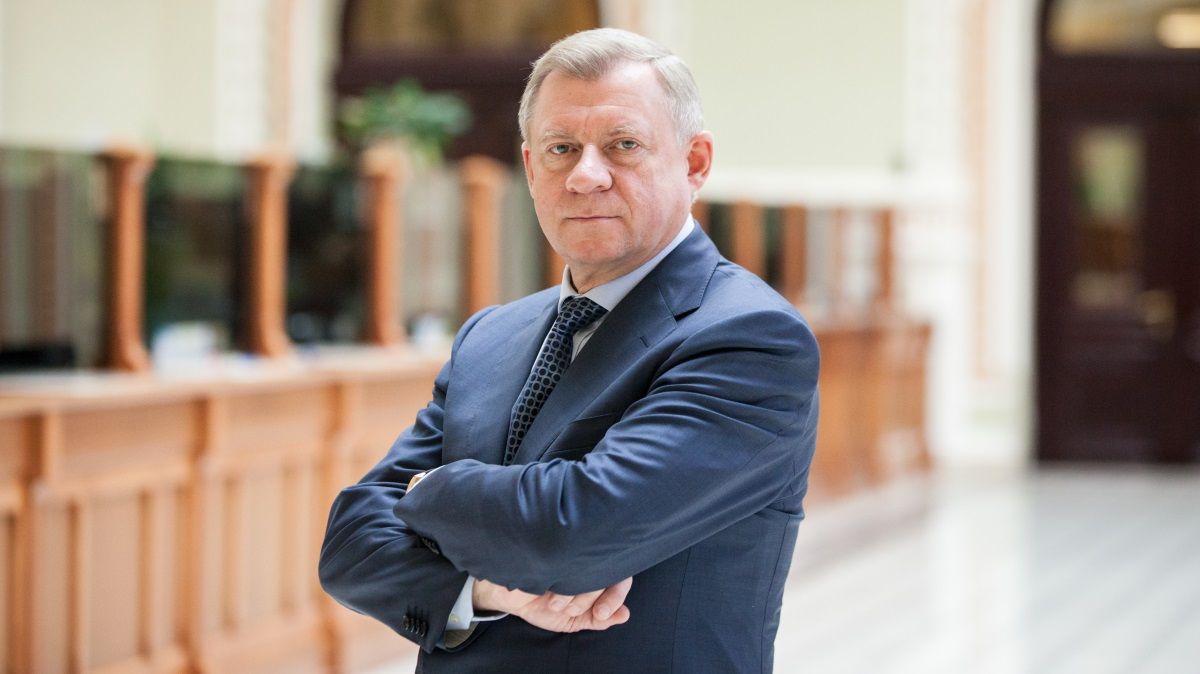 Из-за политического давления: глава Нацбанка Смолий подал в отставку