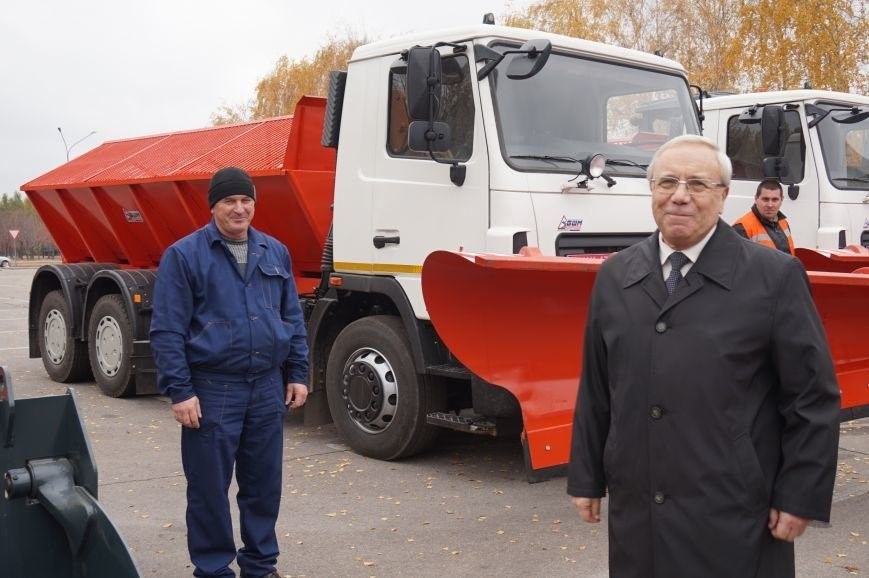 Как «Парковка и реклама» стала «кормушкой» для Вилкулов и кому ушла спецтехника Кривого Рога 7