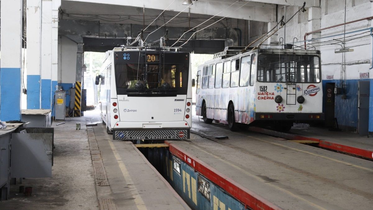 У Дніпрі для водіїв і кондукторів провели тренінг із надання невідкладної медичної допомоги у громадському транспорті