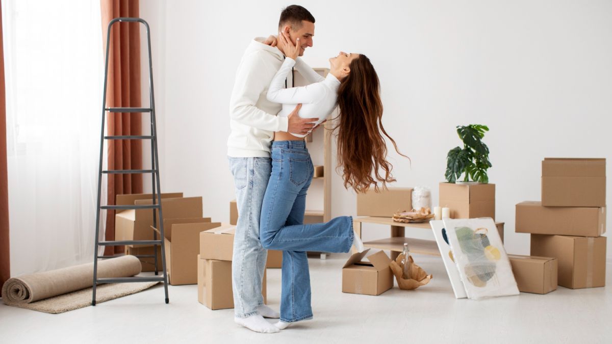 Досі маємо непрозорість розподілу житла, безнадійні черги на отримання квартири, безгосподарне ставлення до свого житла