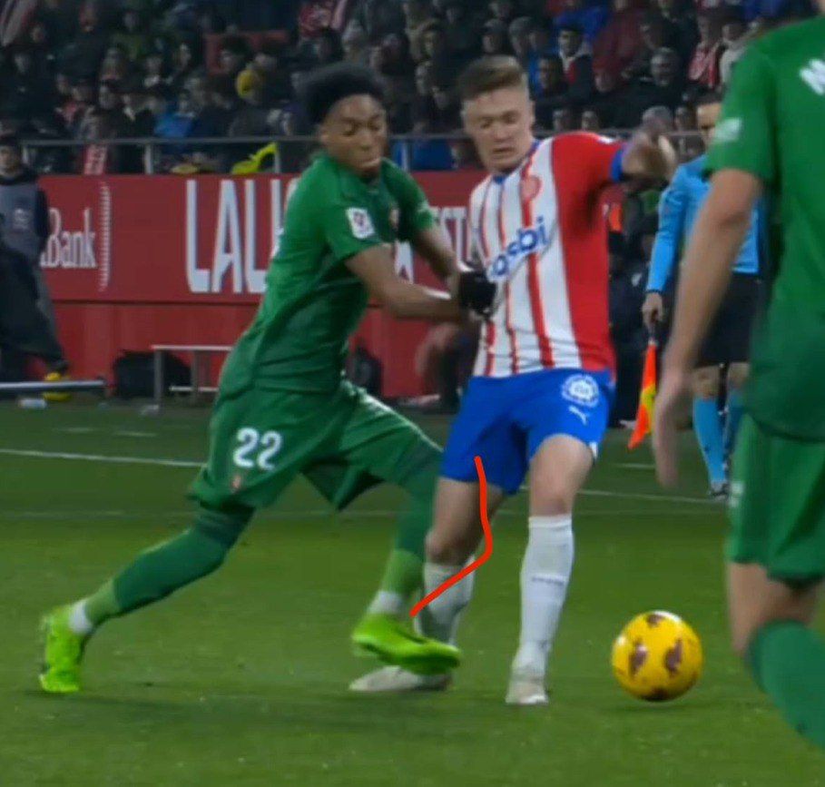 Збірна України може втратити Циганкова на матч з БіГ за вихід на Євро-2024 1