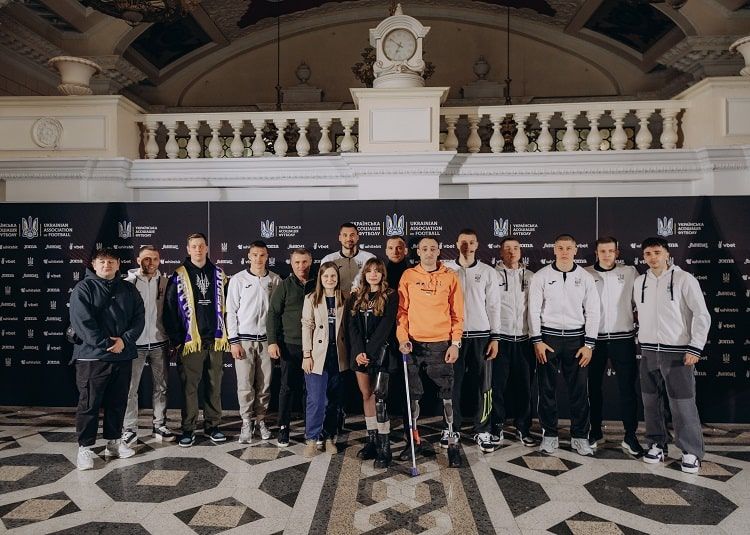 Шевченко посадив збірну України на потяг до БіГ і дав наказ Реброву 1