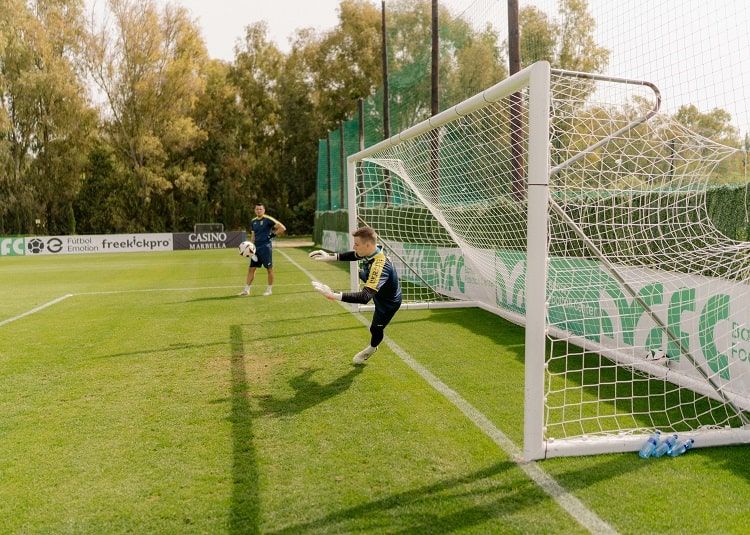 Ребров готує збірну України до овертайму та серії пенальті в матчі проти БіГ 2