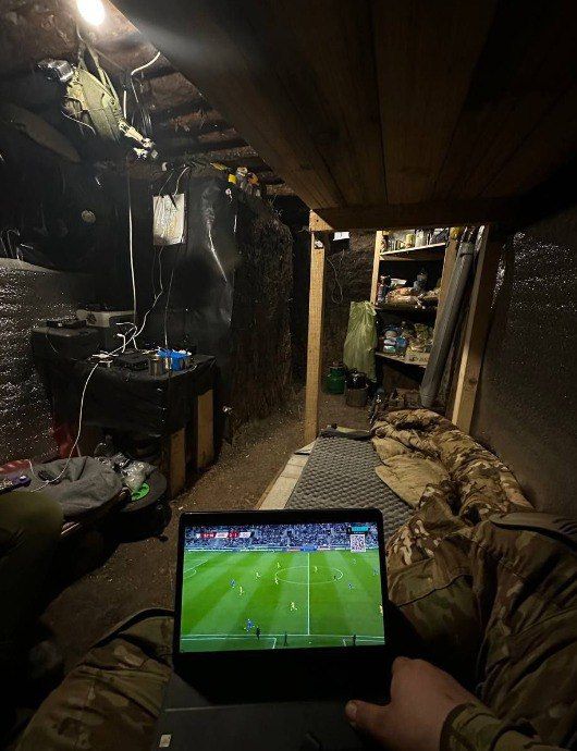 Топ-10 самых ярких фотографий победы Украины над Исландией 11