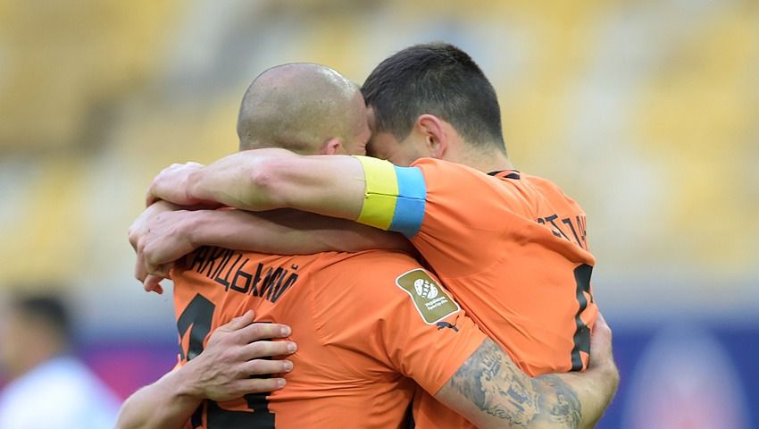 20 яскравих фото, як Шахтар відсвяткував чемпіонський титул 5