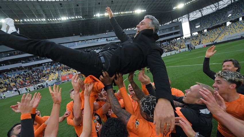 20 яскравих фото, як Шахтар відсвяткував чемпіонський титул 7