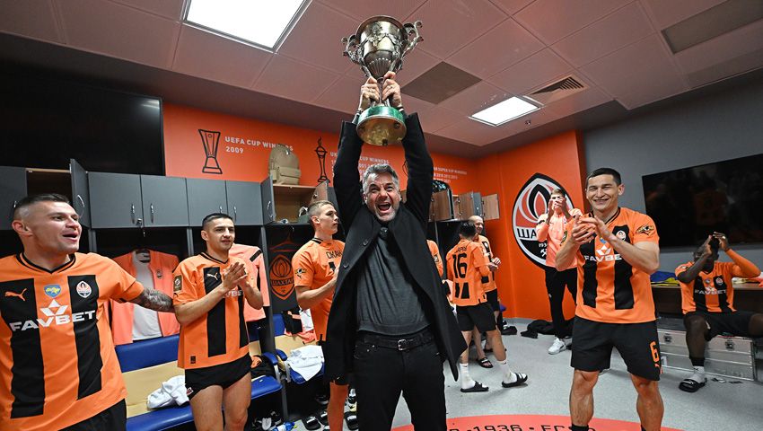 20 яскравих фото, як Шахтар відсвяткував чемпіонський титул 15