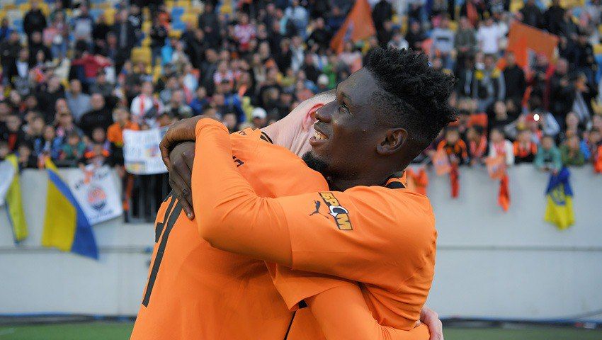 20 яскравих фото, як Шахтар відсвяткував чемпіонський титул 13