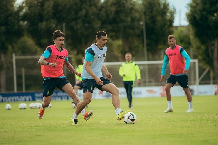 Сборная Украины провела первую тренировку на немецкой земле перед Евро-2024 3
