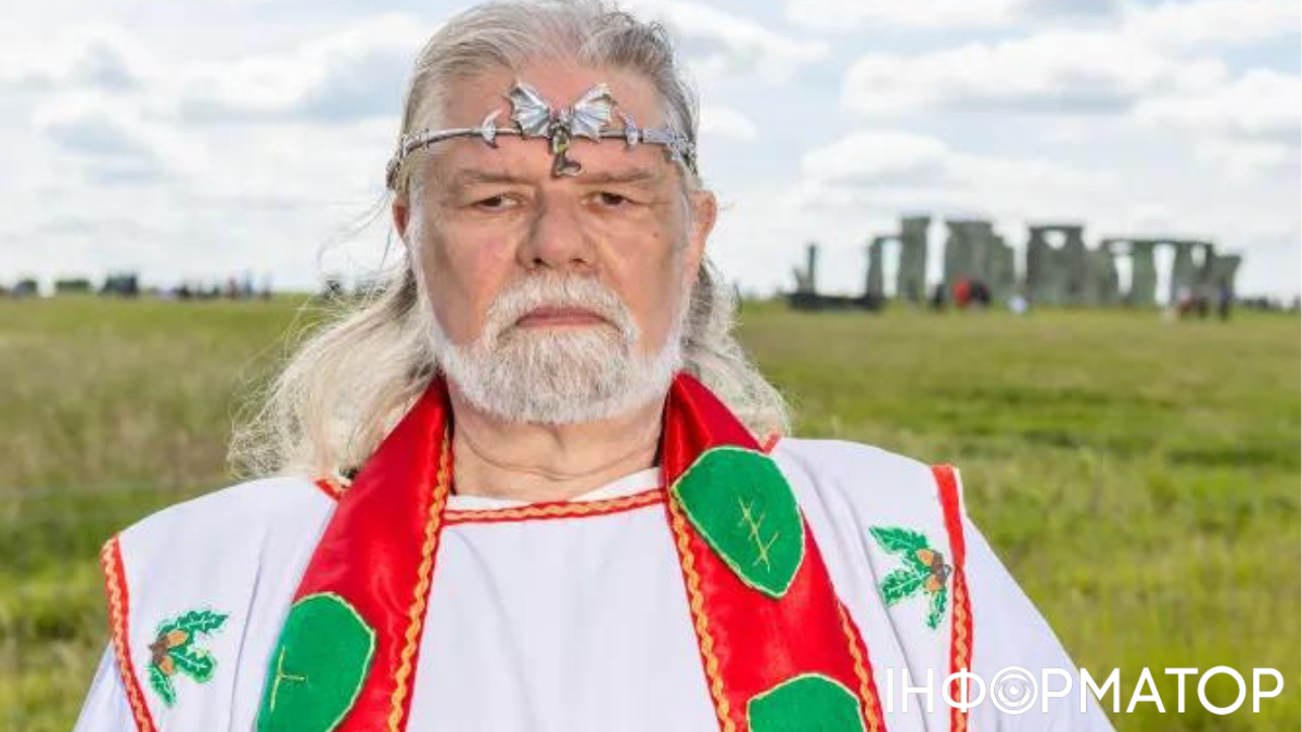 Друиды обвинили фанатов, осквернивших Стоунхедж в слабой игре Англии на Евро-2024 3