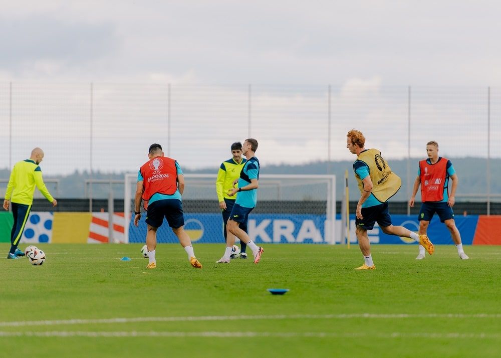 Футболисты сборной Украины посмотрели игру Бельгии и рассказали, как будут играть 2