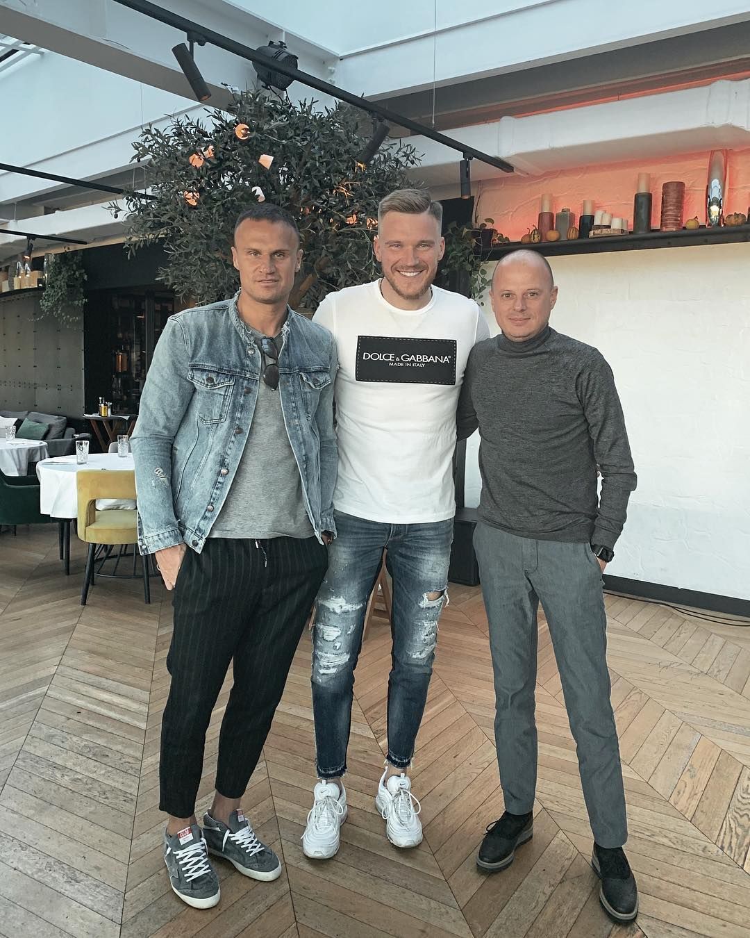 Зинченко подписал контракт с агентом, бывавшим в оккупированном Крыму 9