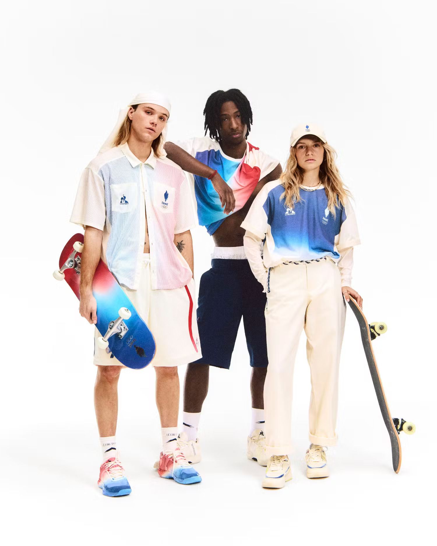 Олимпиада-2024: топ-10 самых красивых командных форм 9