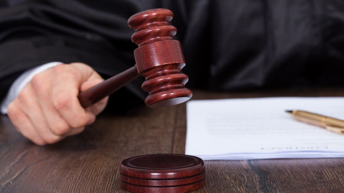 В Крыму двух украинцев приговорили к 10 годам тюрьмы