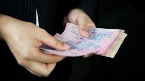 К 9 мая более 80 тысяч киевлян получат материальную помощь от городской власти — Кличко