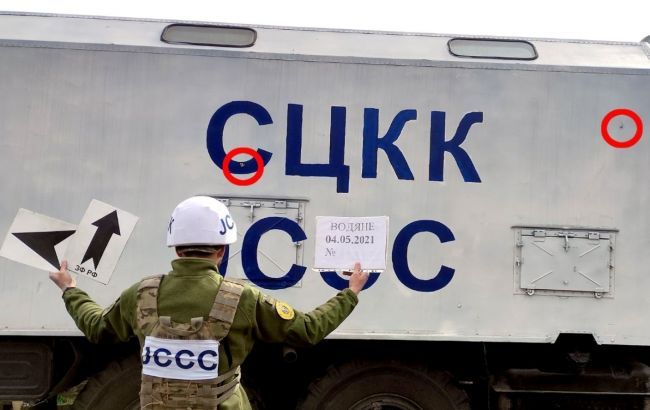 Оккупанты впервые за год обстреляли автомобиль наблюдательной группы на Донбассе