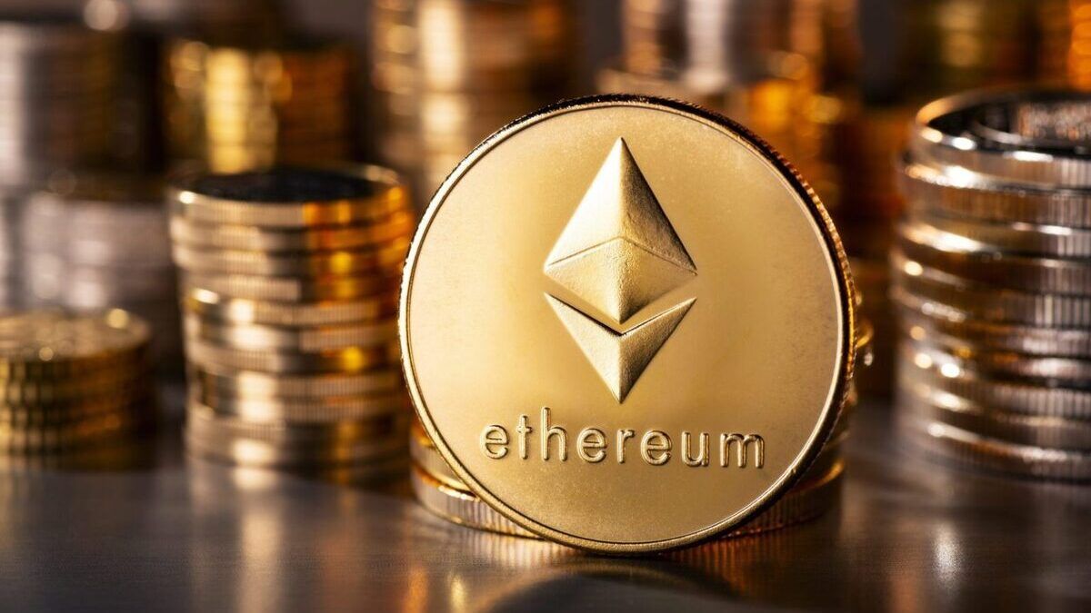 Потужне обладнання тепер марне: відома криптовалюта Ethereum переходить на новий спосіб її видобутку