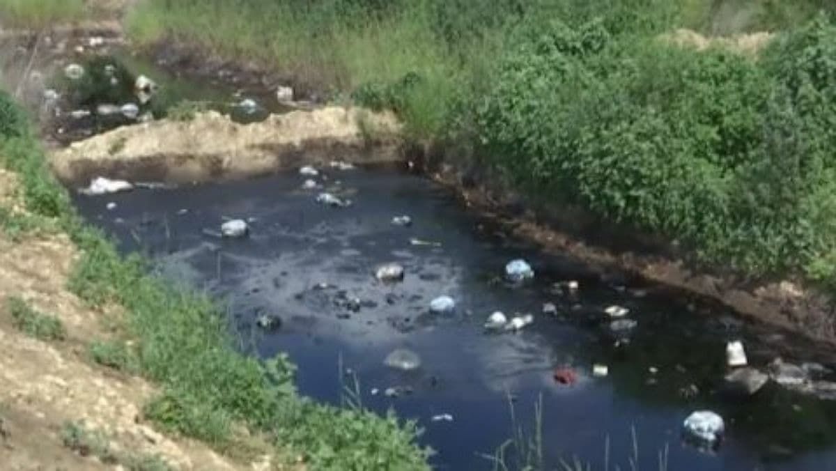 У Вінницькій області знайшли тонни токсичних відходів: роботу компанії призупинили