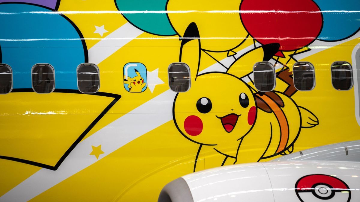 The Pokémon Company представила літак, стилізований під Пікачу