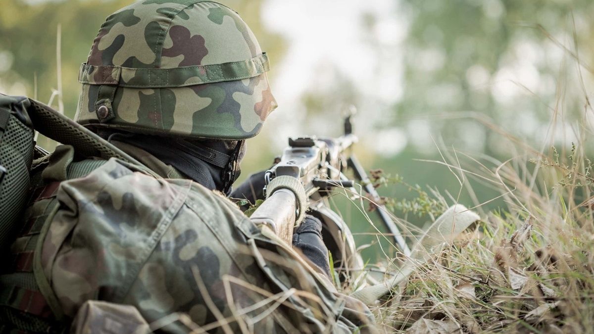 На Донбасі окупанти за добу 4 рази зривали «тишу», поранений військовий