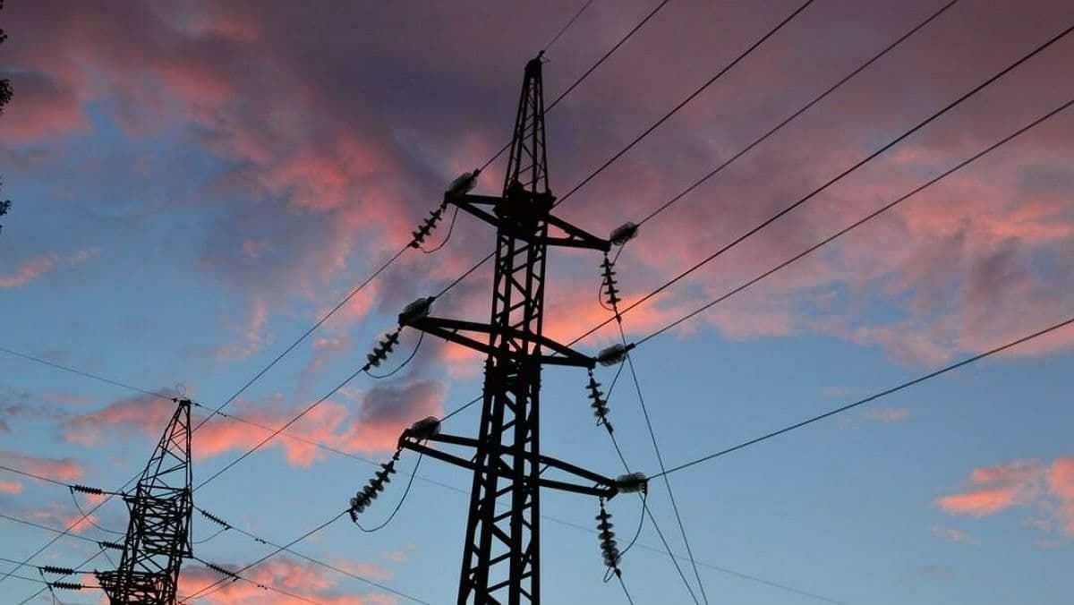 В Украине из-за непогоды обесточены почти 170 населённых пунктов