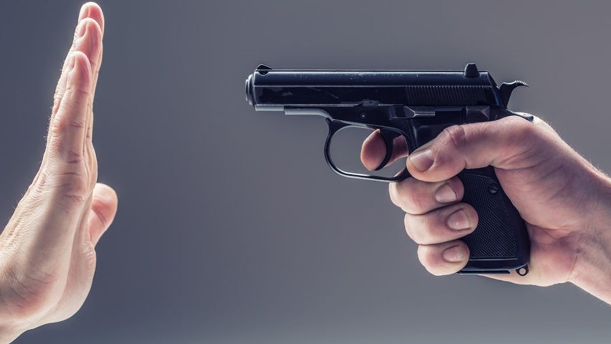 У Черкаській області під час конфлікту чоловік кілька разів вистрілив в опонентів: двоє поранених