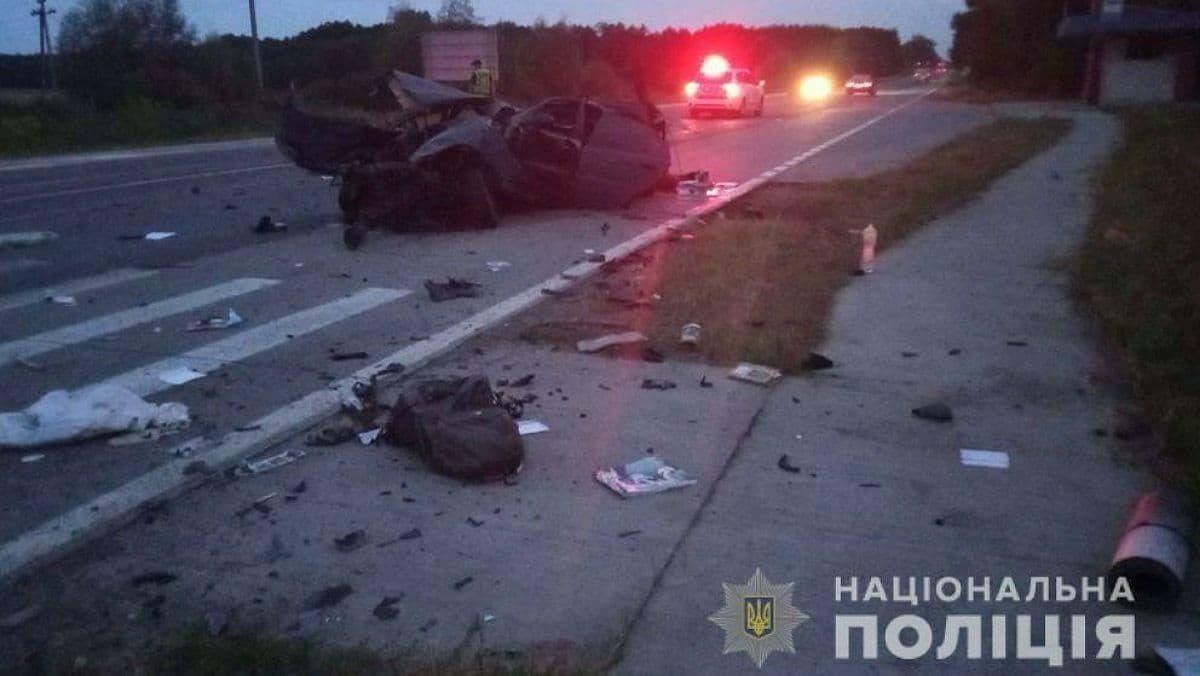 У Житомирській області в ДТП загинув чоловік і його 10-річна донька