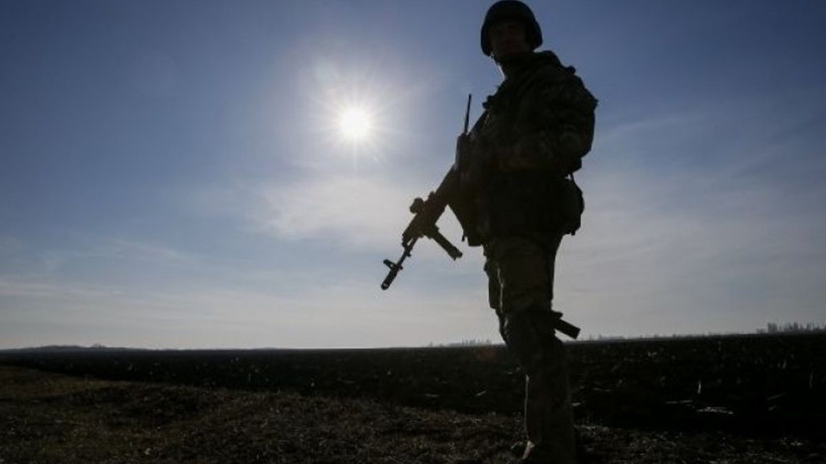 На Донбассе боевики четыре раза открывали огонь и применили беспилотник для разведки