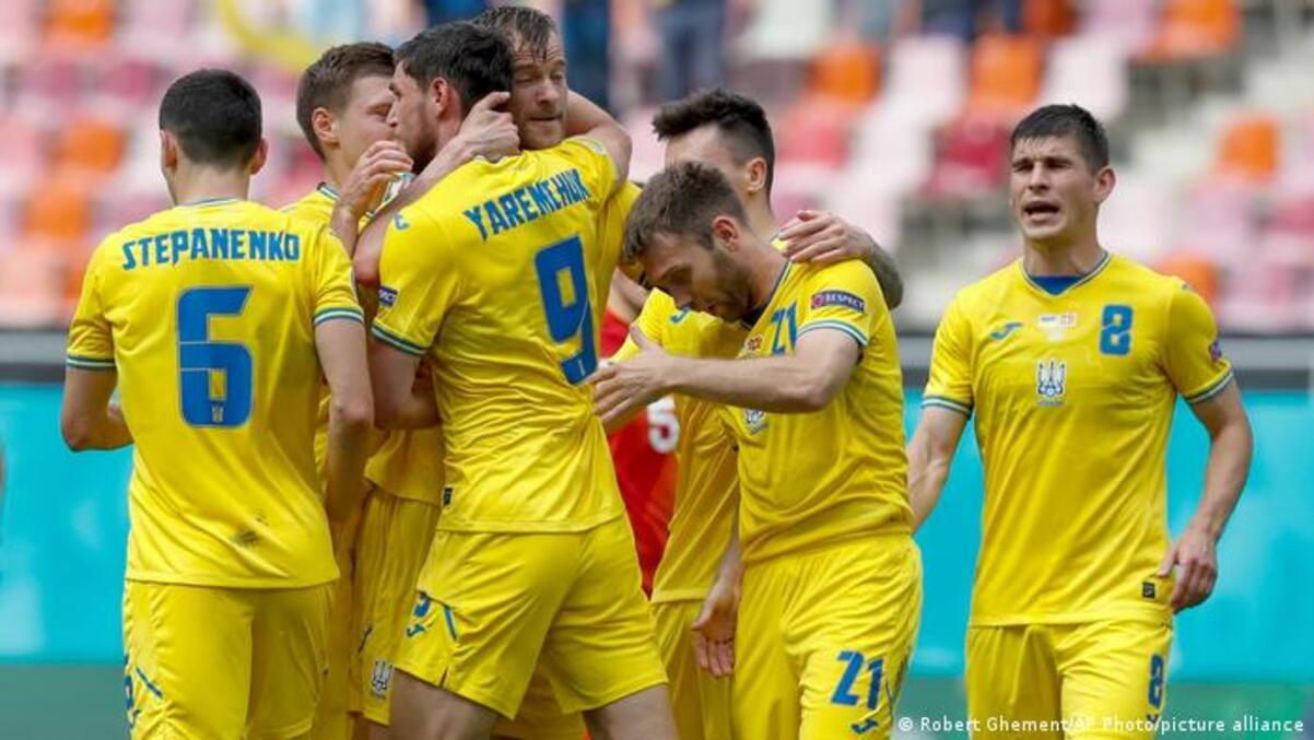 Украина опустилась на 2 позиции в рейтинге сборных FIFA после трёх ничьих подряд