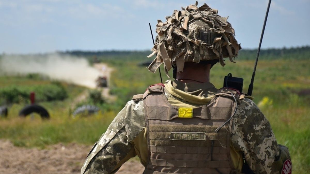 Боевики обстреляли позиции и запустили беспилотник за линию разграничения: как прошли сутки на Донбассе
