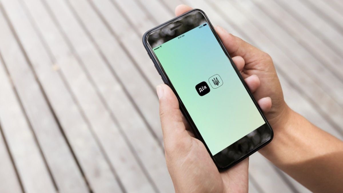 В Запорожской области мужчина создал фейковое приложение «Дія» и торговал COVID-сертификатами