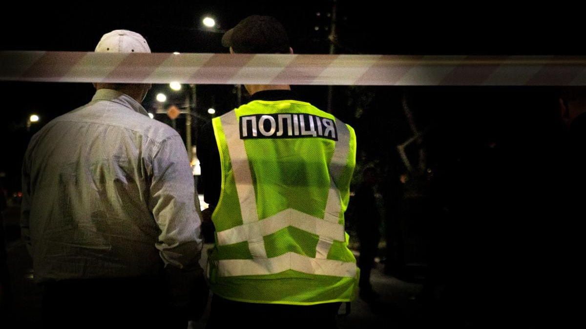 Убийство полицейского в Чернигове: на двух патрульных, которые не помогли мужчине, завели уголовное дело