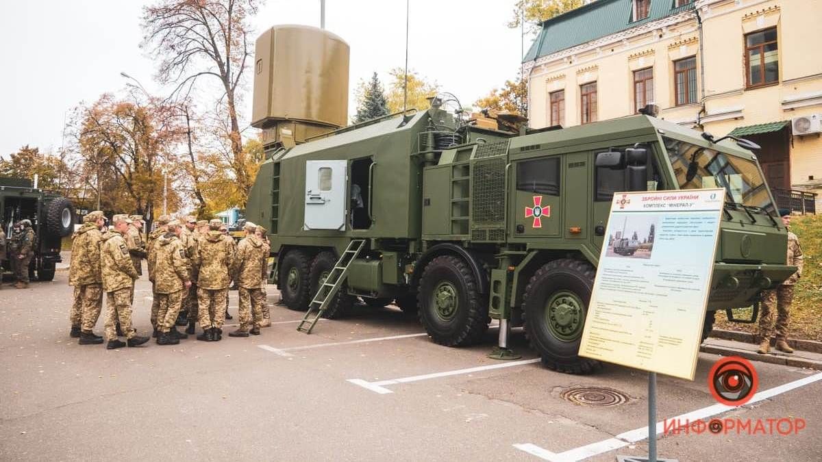 Бачить ціль на відстані 600 км: в Україні провели випробування радіолокаційного комплексу «Мінерал-У»