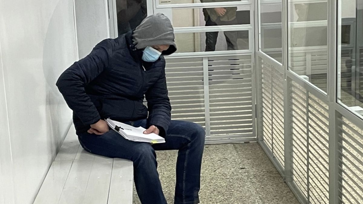 Суд взяв під варту Дениса Куликовського, який вбивав та катував полонених у концтаборі «Ізоляція»