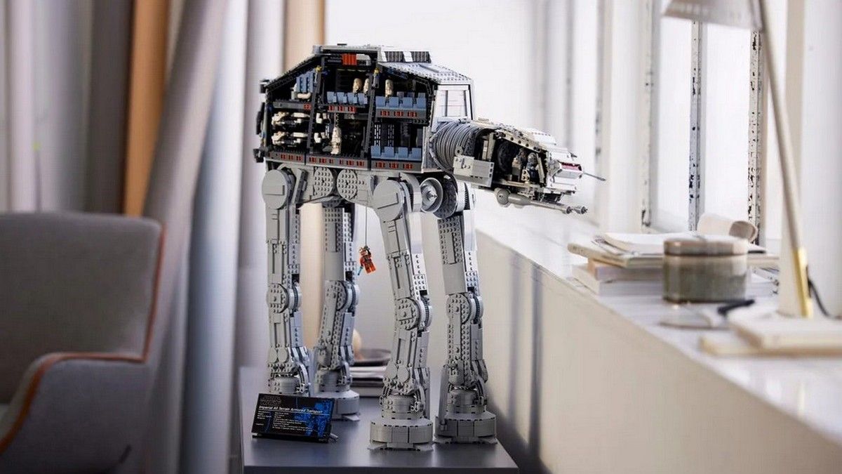 Lego представила робота AT-AT із "Зоряних воєн" на майже 7 тисяч деталей