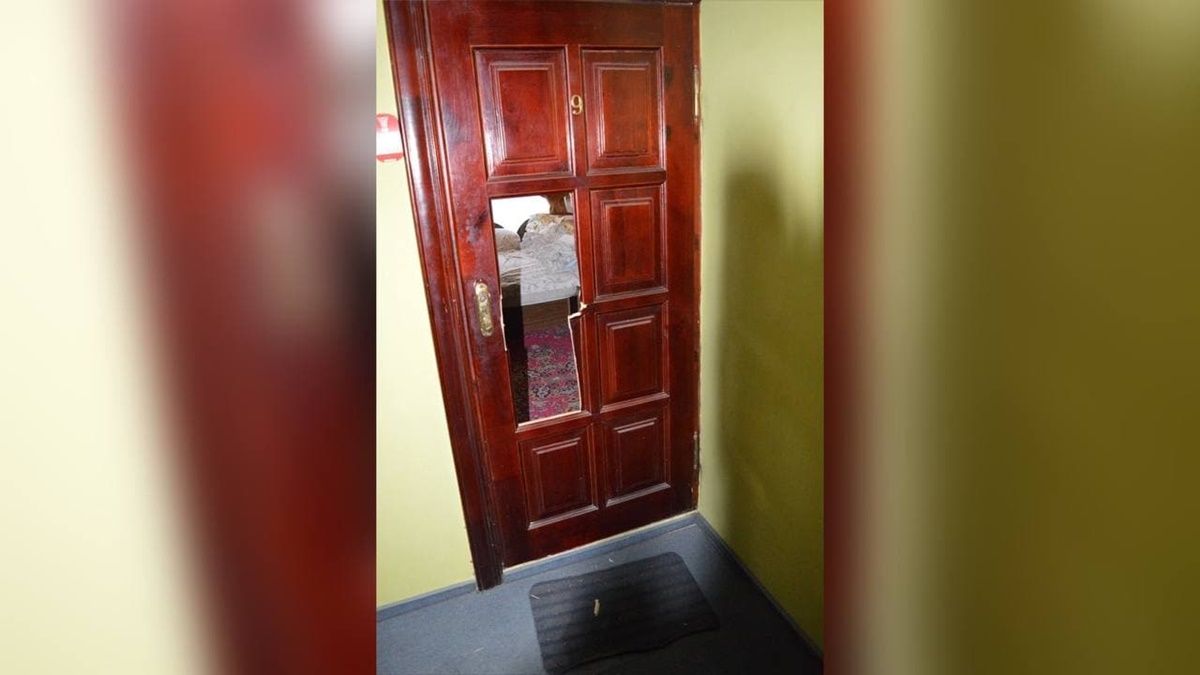 На Закарпатье парень разгромил отель, угнал машину и избил прохожего: он был под действием наркотиков