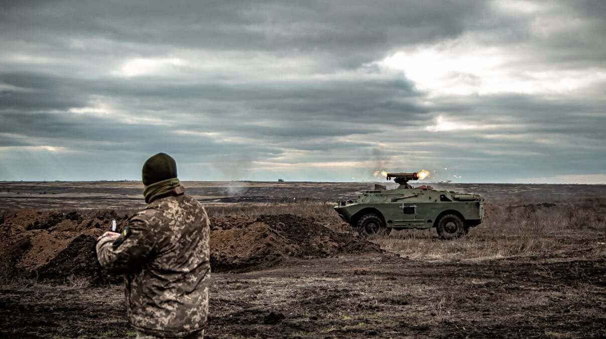 Окупанти в ООС дев'ять разів обстріляли українські позиції та поранили трьох захисників
