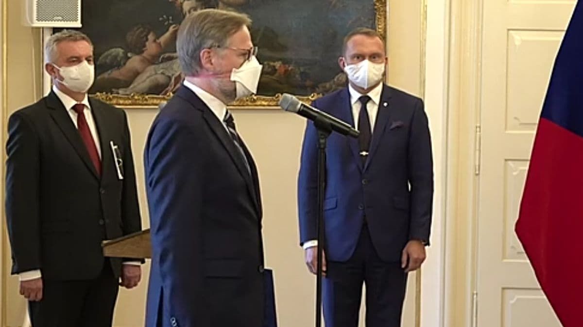 У Чехії призначили нового прем'єр-міністра: ним став Петро Фіала