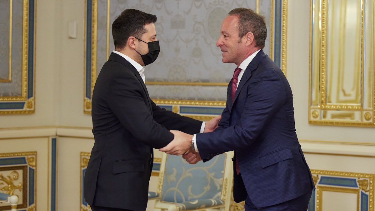Украина станет второй страной в мире, которая проведёт перепись населения в сотрудничестве с Apple – Зеленский