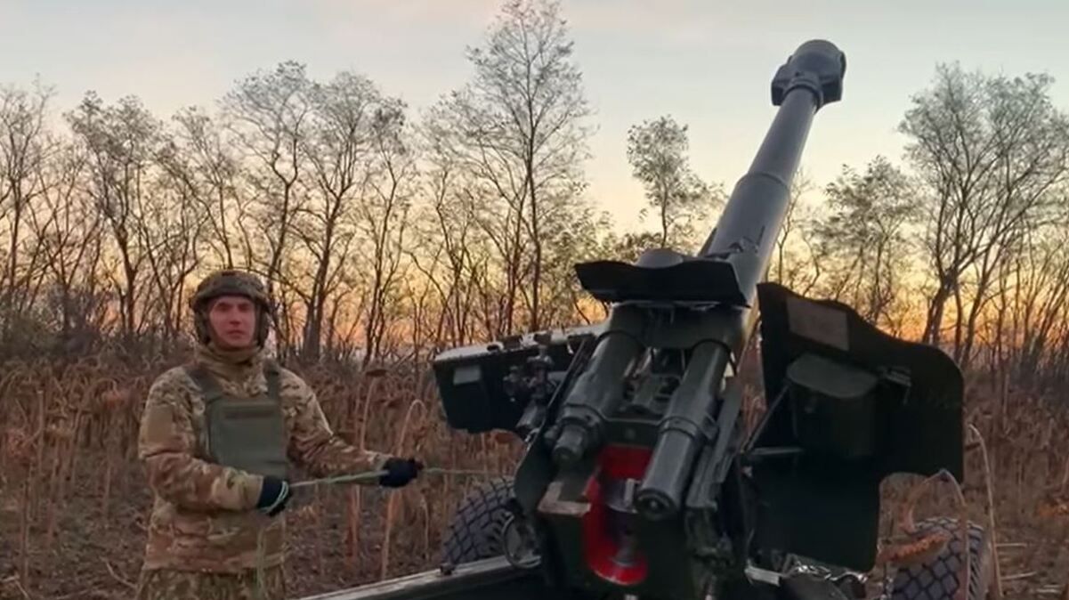 Слідком РФ перевіряє відео з головним редактором "Цензор.нет" Бутусовим, на якому той стріляє з гаубиці