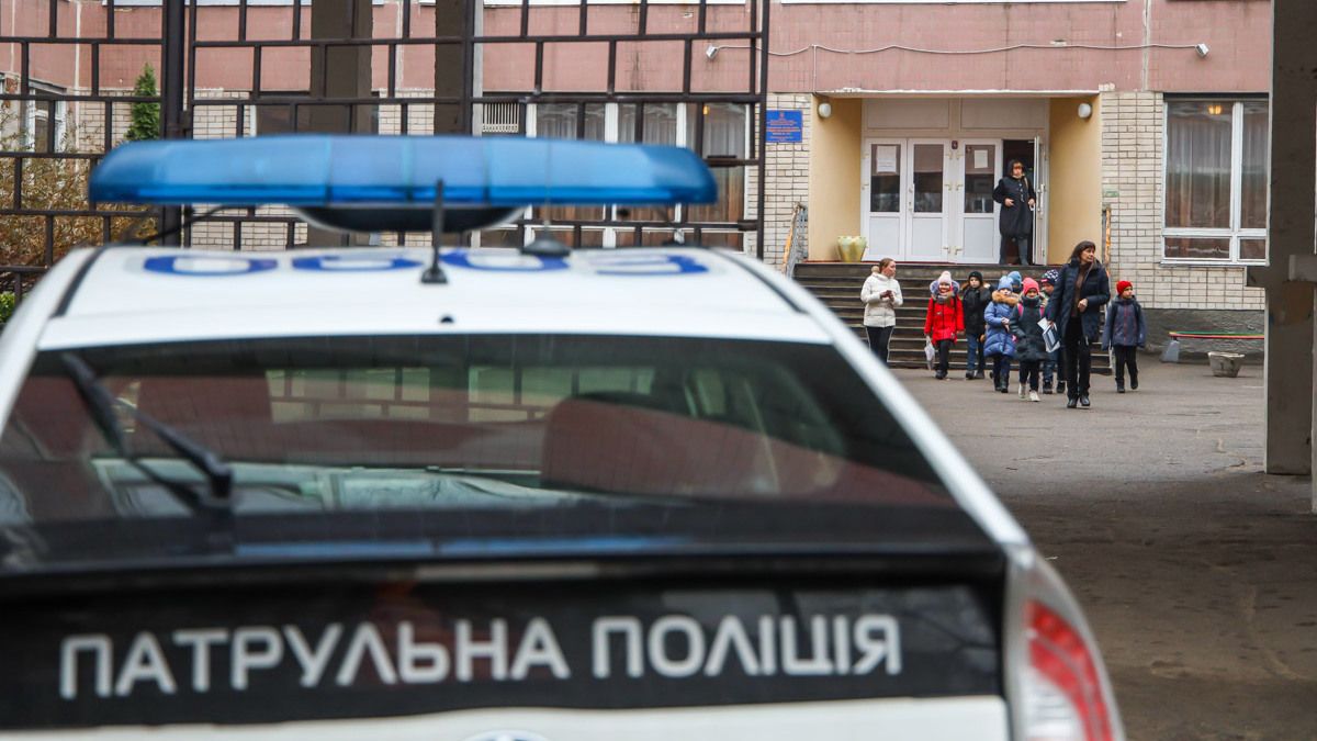 В Волынской области судили отца мальчика, который распылил в школе перцовый баллончик. В больнице оказались 15 детей