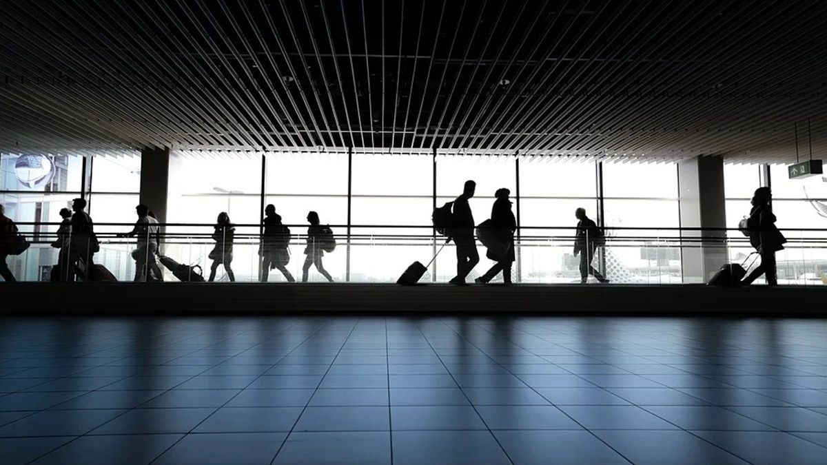 Авиакомпания Ryanair отменила несколько рейсов из Украины: список