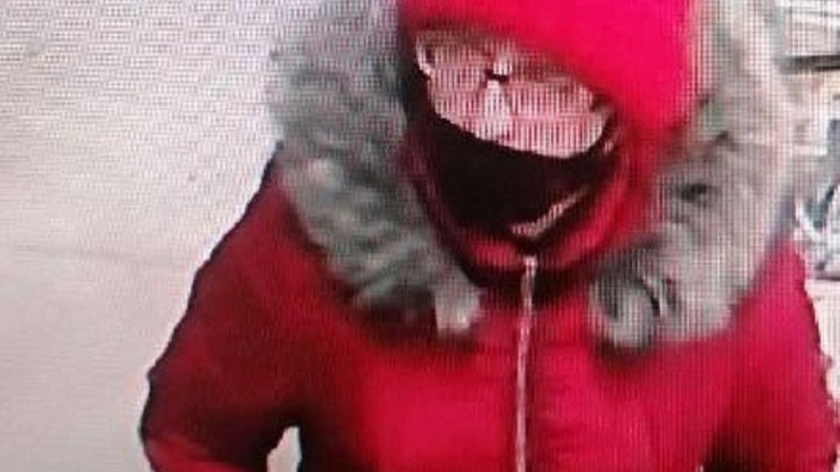 Мужчину, который приставал к 7-летней девочке в школьном туалете во Львове, взяли под стражу
