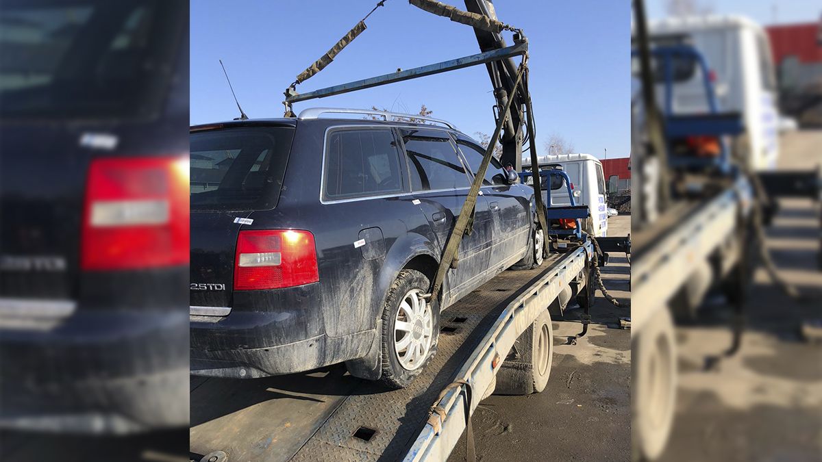 У Львові у чоловіка за керування у п'яному вигляді забрали Audi. Він назбирав штрафів на 30 тисяч