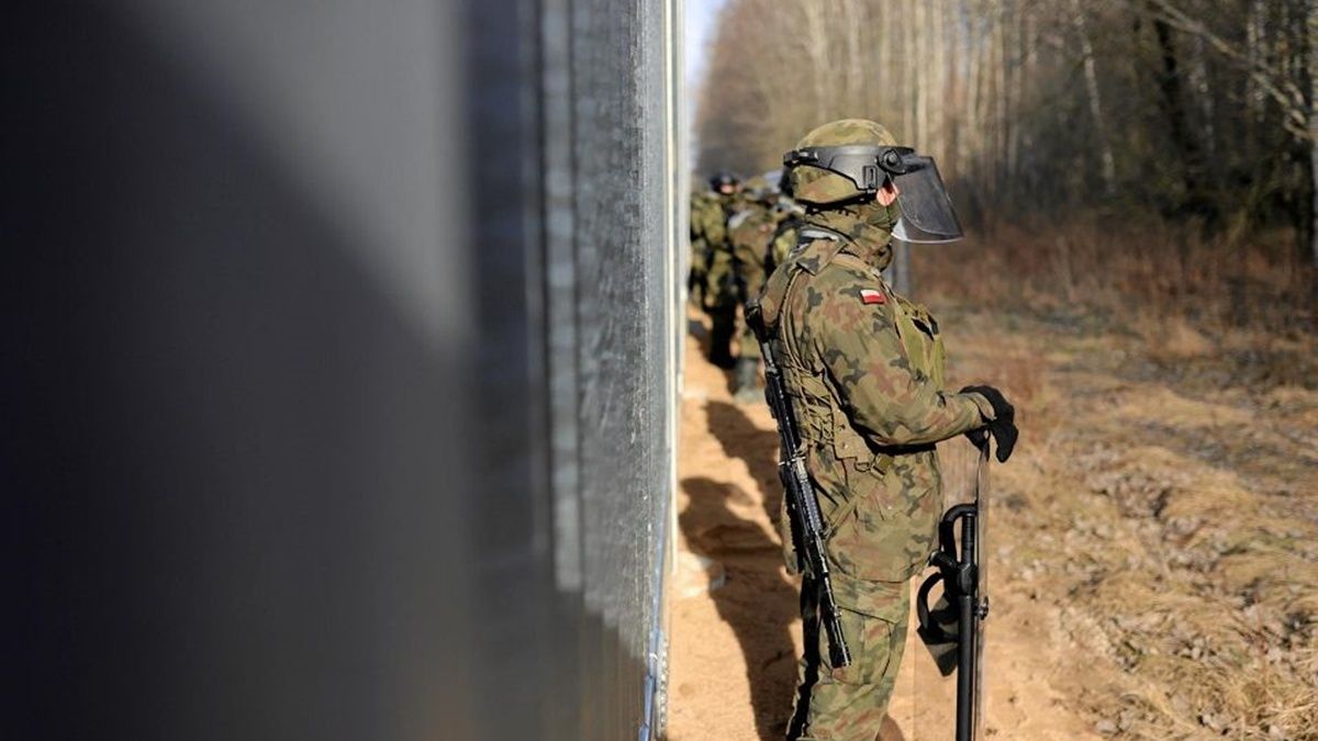 В Польше готовятся к волне беженцев из Украины из-за угрозы вторжения РФ