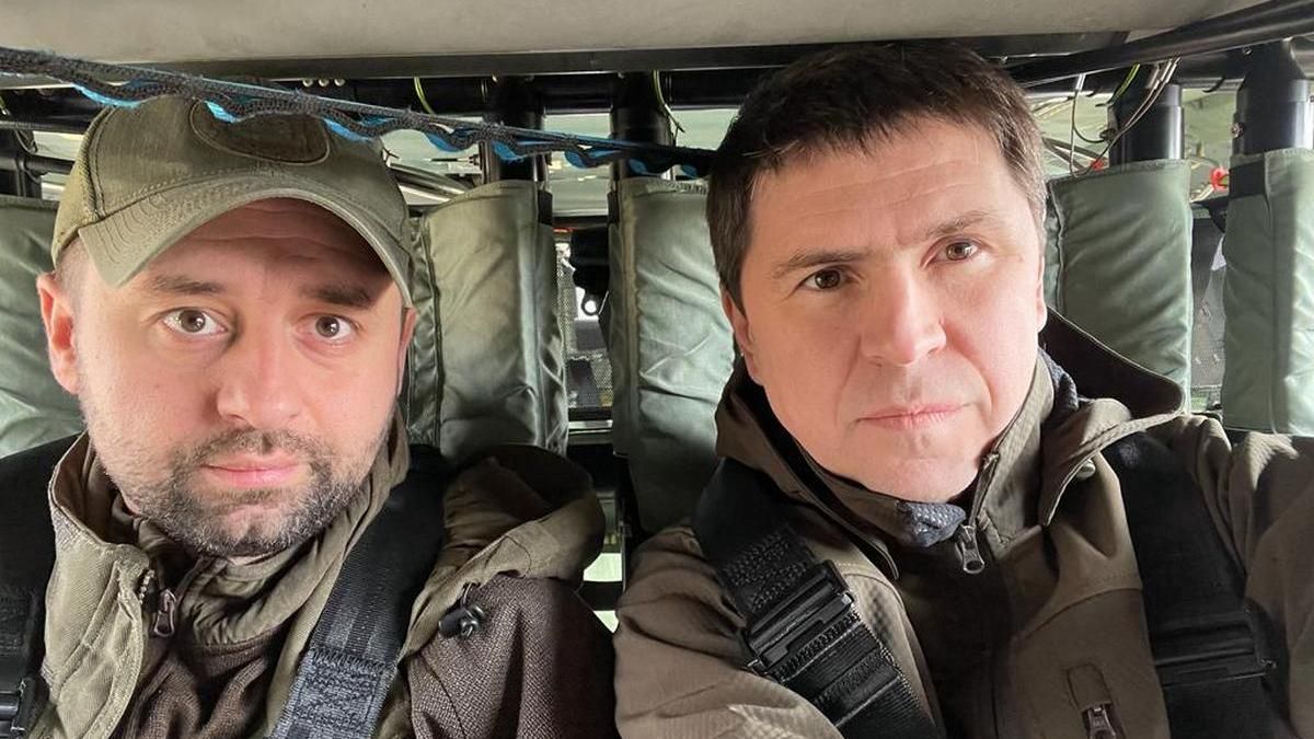Ситуация на Запорожской АЭС и тактика России: о чём рассказали на брифинге Арахамия и Подоляк
