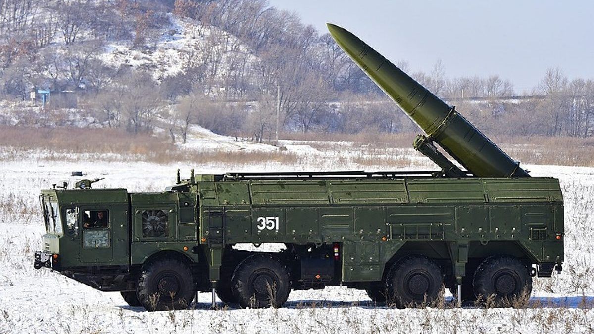 Война РФ против Украины: сколько ракет «Искандеров» и «Калибра» боевики выпустили по мирному населению